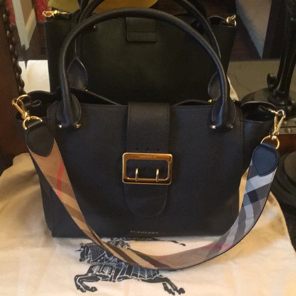 Burberry Handbags - Burberry Buckle